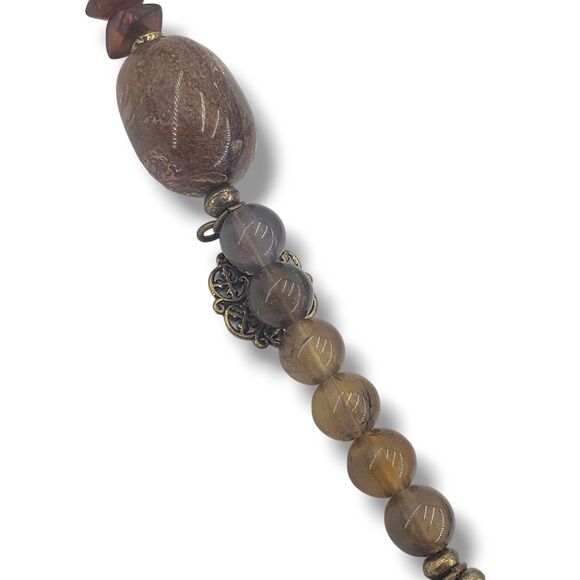 Cookie Lee Beaded Long Necklace Molded Acrylic Root Beer Taupe Brown Neutrals - Picture 3 of 10